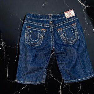 EXCELLENT CONDITION TRUE RELIGION SHORTS